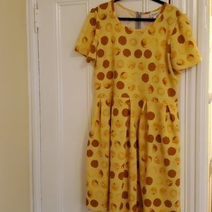 Lularoe yellow dot Amelia 3xl